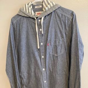 Levi’s Hooded Button Up Medium